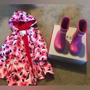 Girls Kate Spade rain coat 12 months (but Runs Big) & Hunter Rain Boots 5c(uk 4)